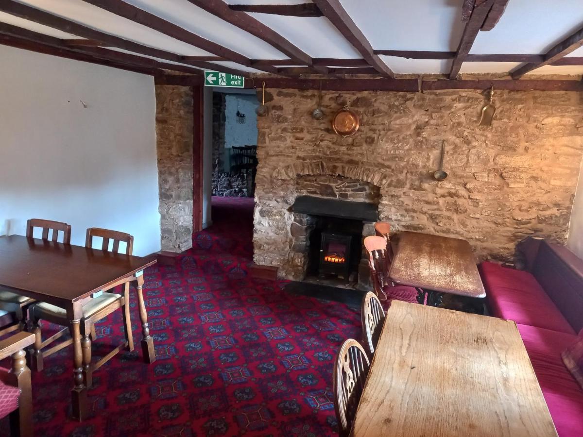 The Crown Inn Wentnor Zewnętrze zdjęcie